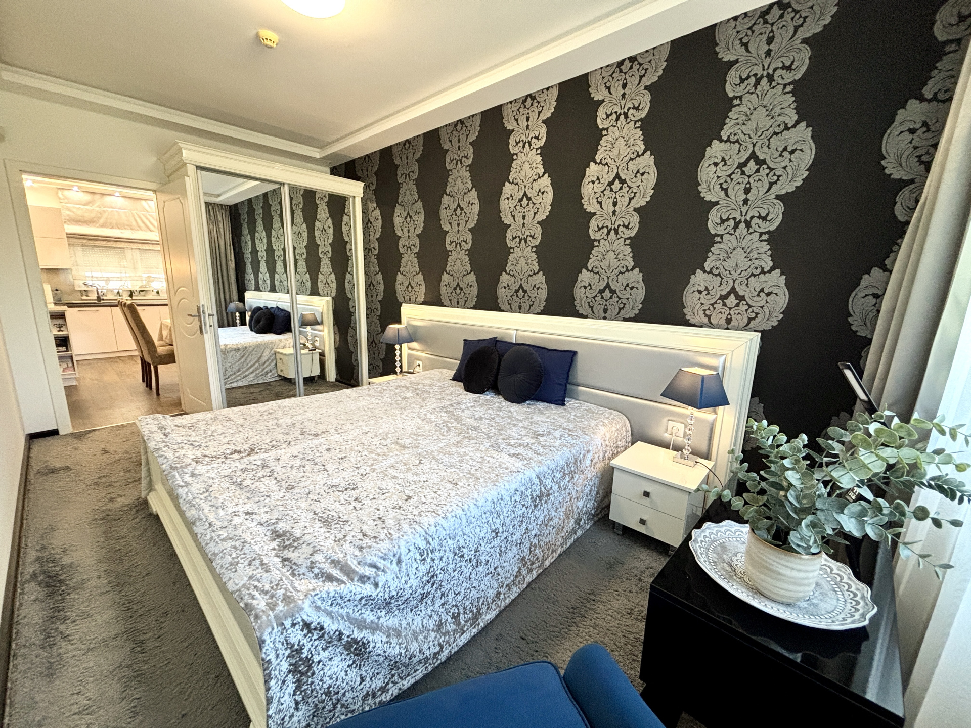 🏡 BELVÁROSI ELEGANCIA NYUGODT KÖRNYEZETBEN – KÜLÖNLEGES OTTHON DEBRECEN ÓVÁROSÁBAN – 2. fotó